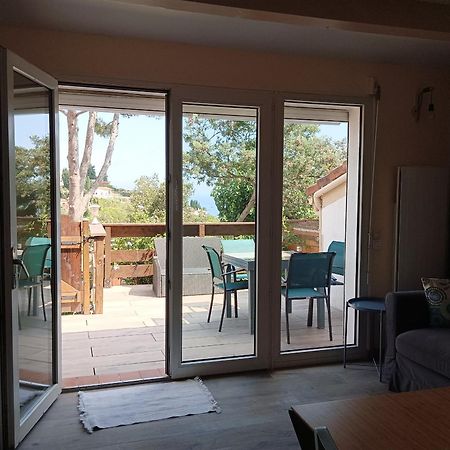 Petite Maison Au Calme - Piscine En Copropriete, Terrasse, Mer, Clim ヴァロリス エクステリア 写真